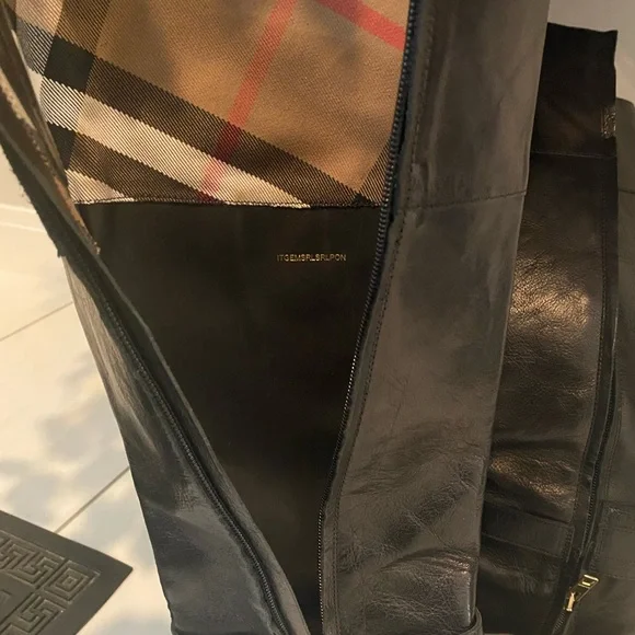 Burberry Riding Boots - Picture 4 of 8